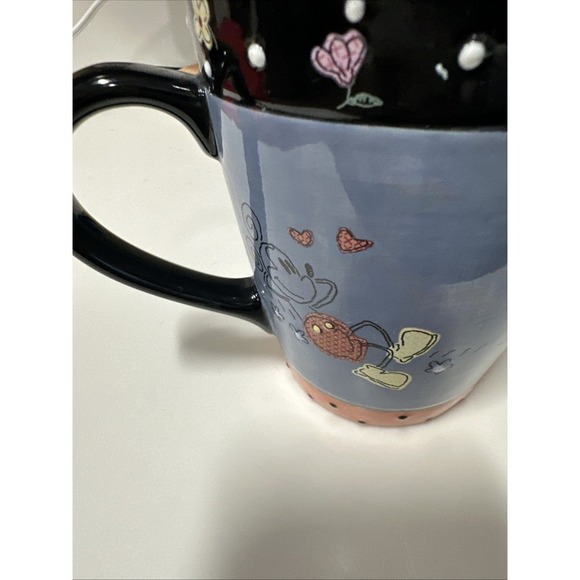 DISNEY STORE  16 Oz Coffee Tea Cup/ Mug Mickey and Minnie in‎ Sketch Characters - Picture 4 of 5